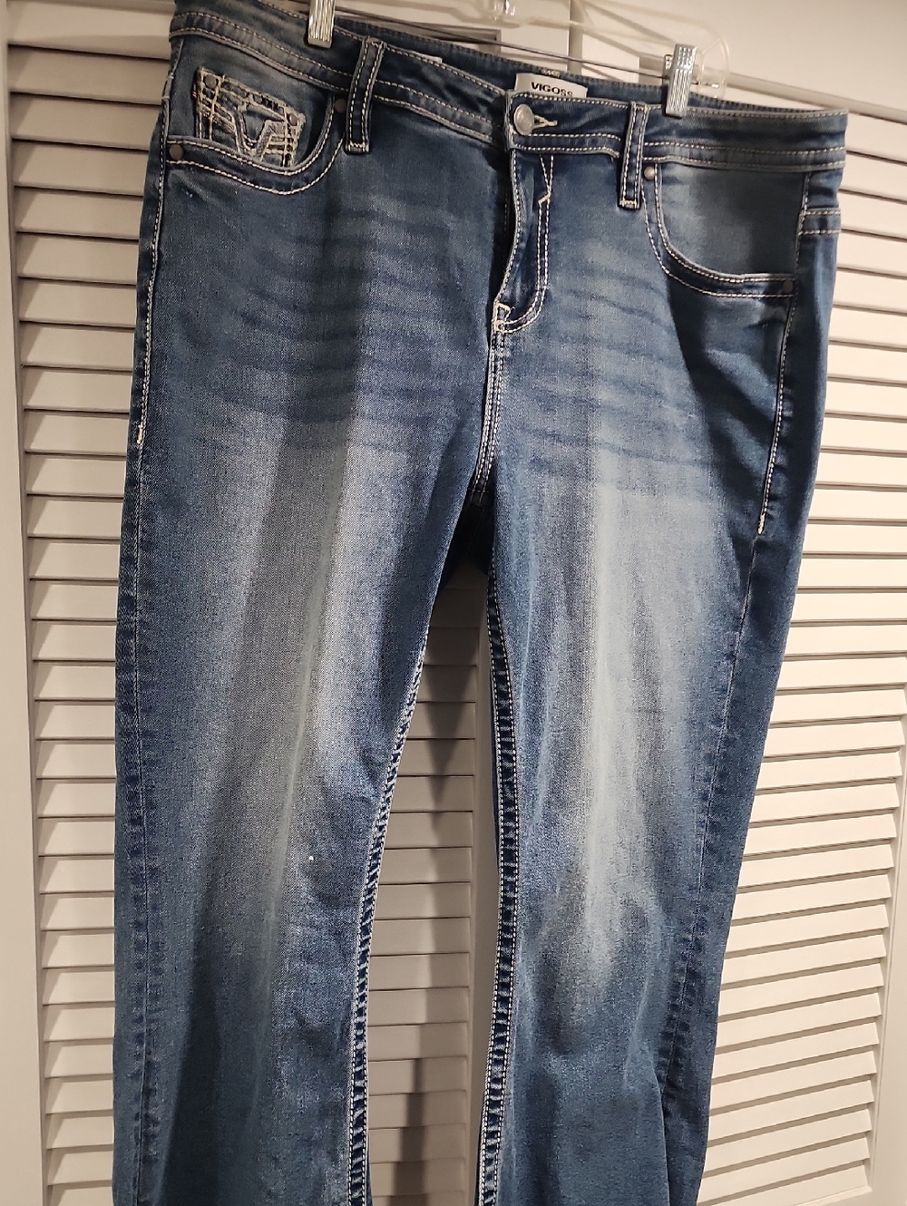 Vigoss Women's Faded Blue Skinny Jeans
